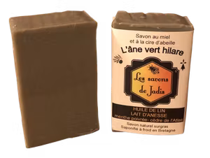 L'âne vert hilare